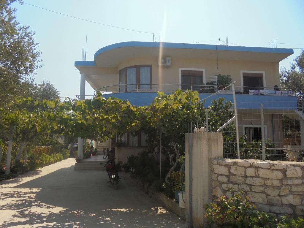 Vila Ferre Apartment Ksamil Exterior photo